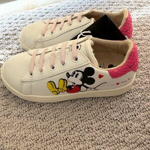 Disney White Mickey Mouse Sneakers